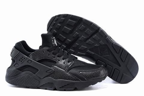 baskets nike urh